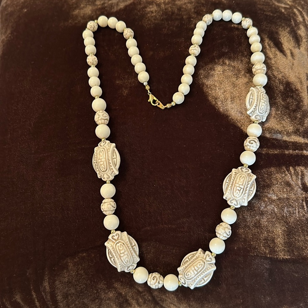 VTG: Art Deco African Tribal Carved Long Necklace 30” length